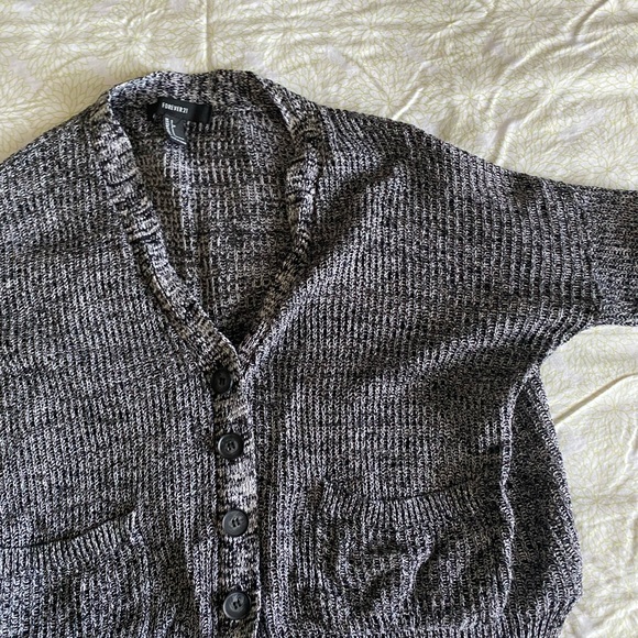 Forever 21 Knitted Cardigan - Picture 2 of 2